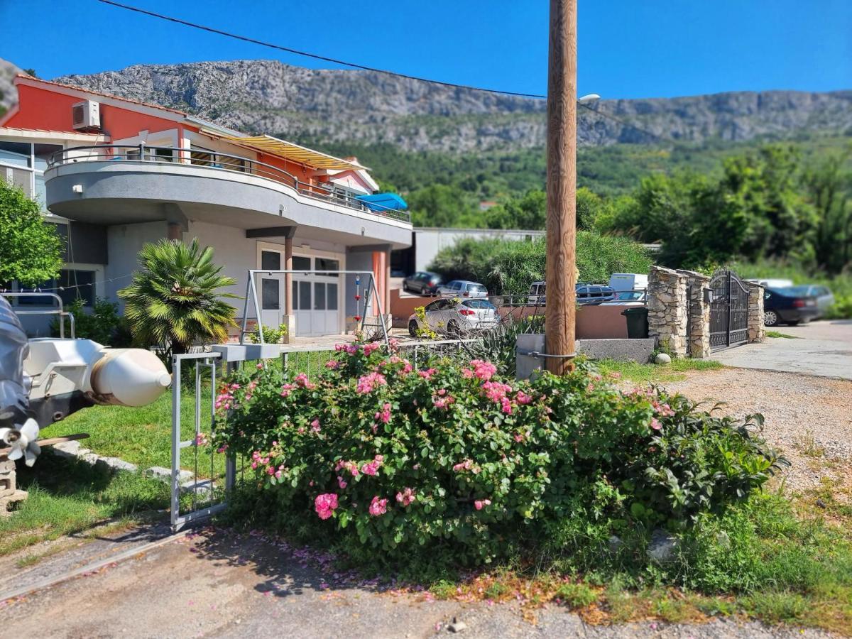 Guest House Klara Solin Dış mekan fotoğraf