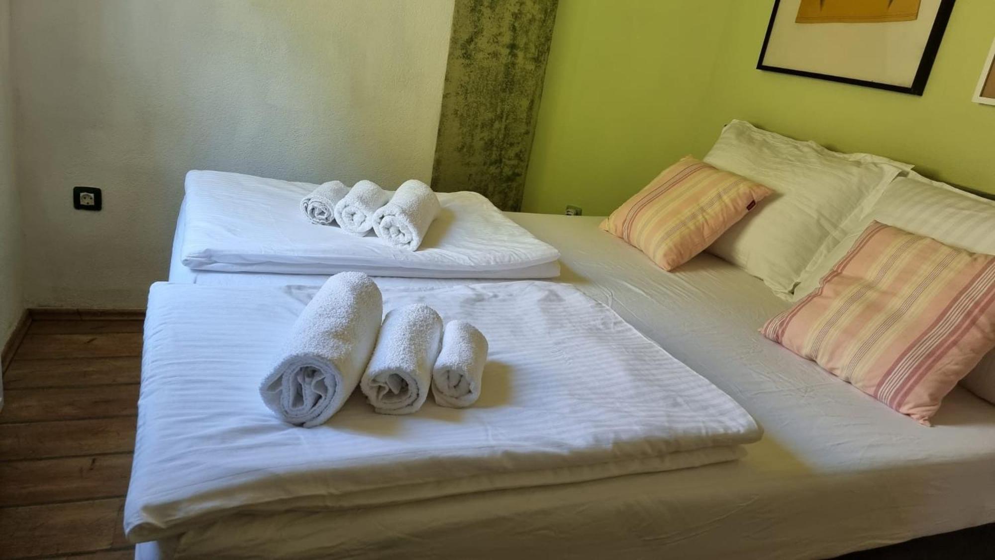 Guest House Klara Solin Dış mekan fotoğraf